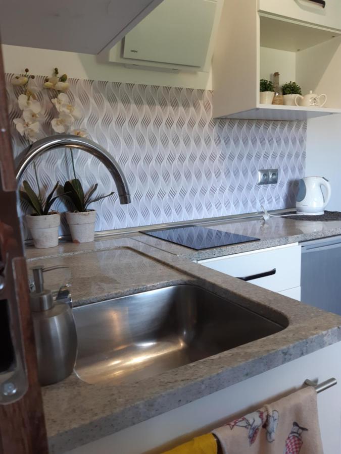 Maly Apartamencik Teo Rewal Exteriör bild