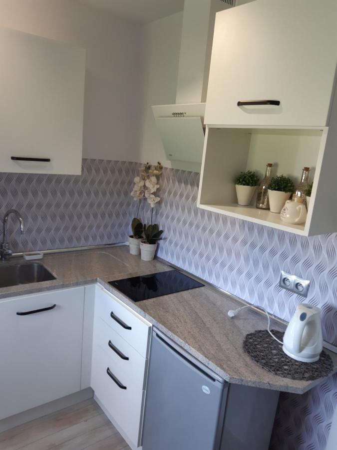 Maly Apartamencik Teo Rewal Exteriör bild