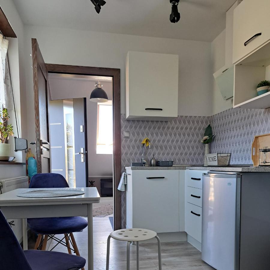 Maly Apartamencik Teo Rewal Exteriör bild