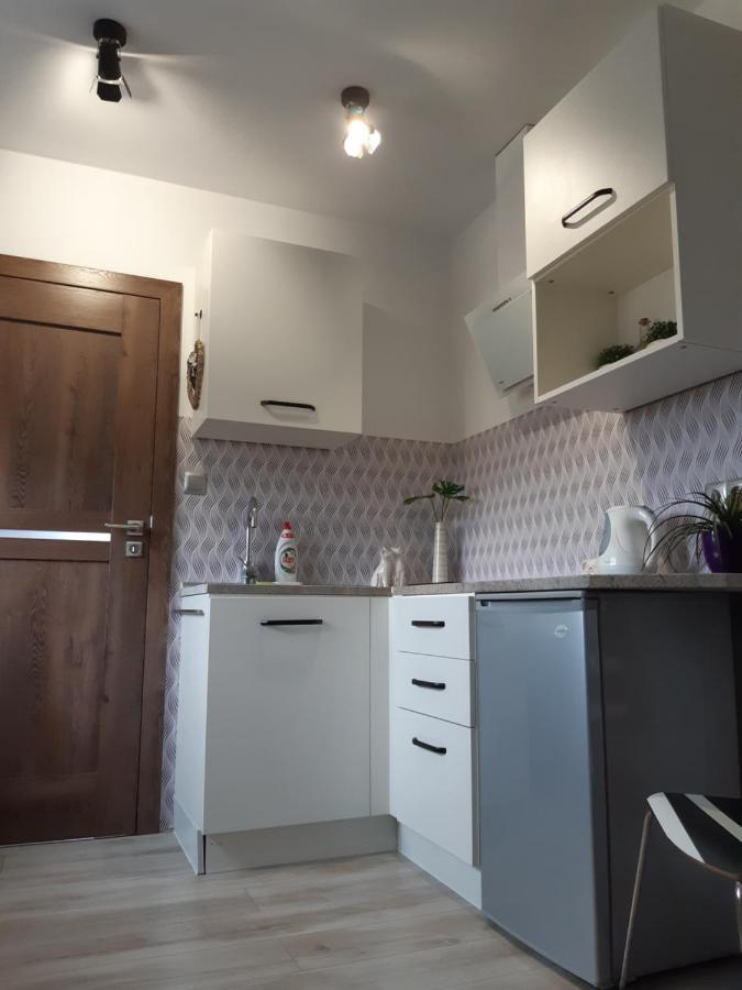 Maly Apartamencik Teo Rewal Exteriör bild
